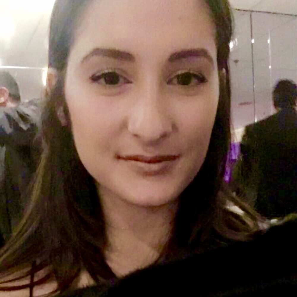 Meet your Posher, Samantha